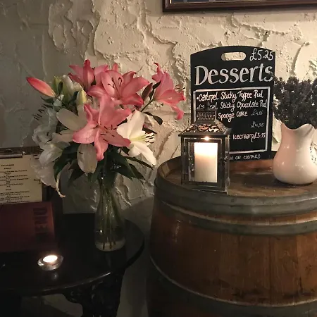 Rose And Crown *