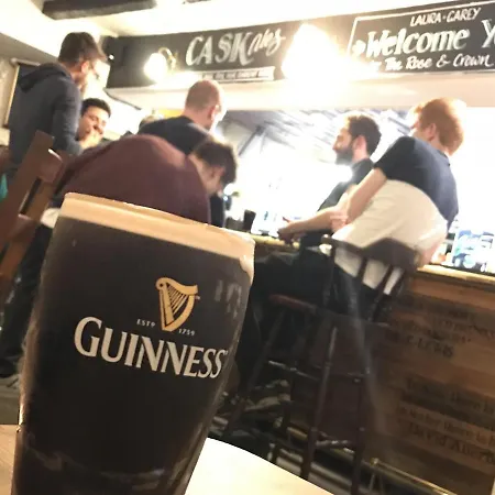 Rose And Crown